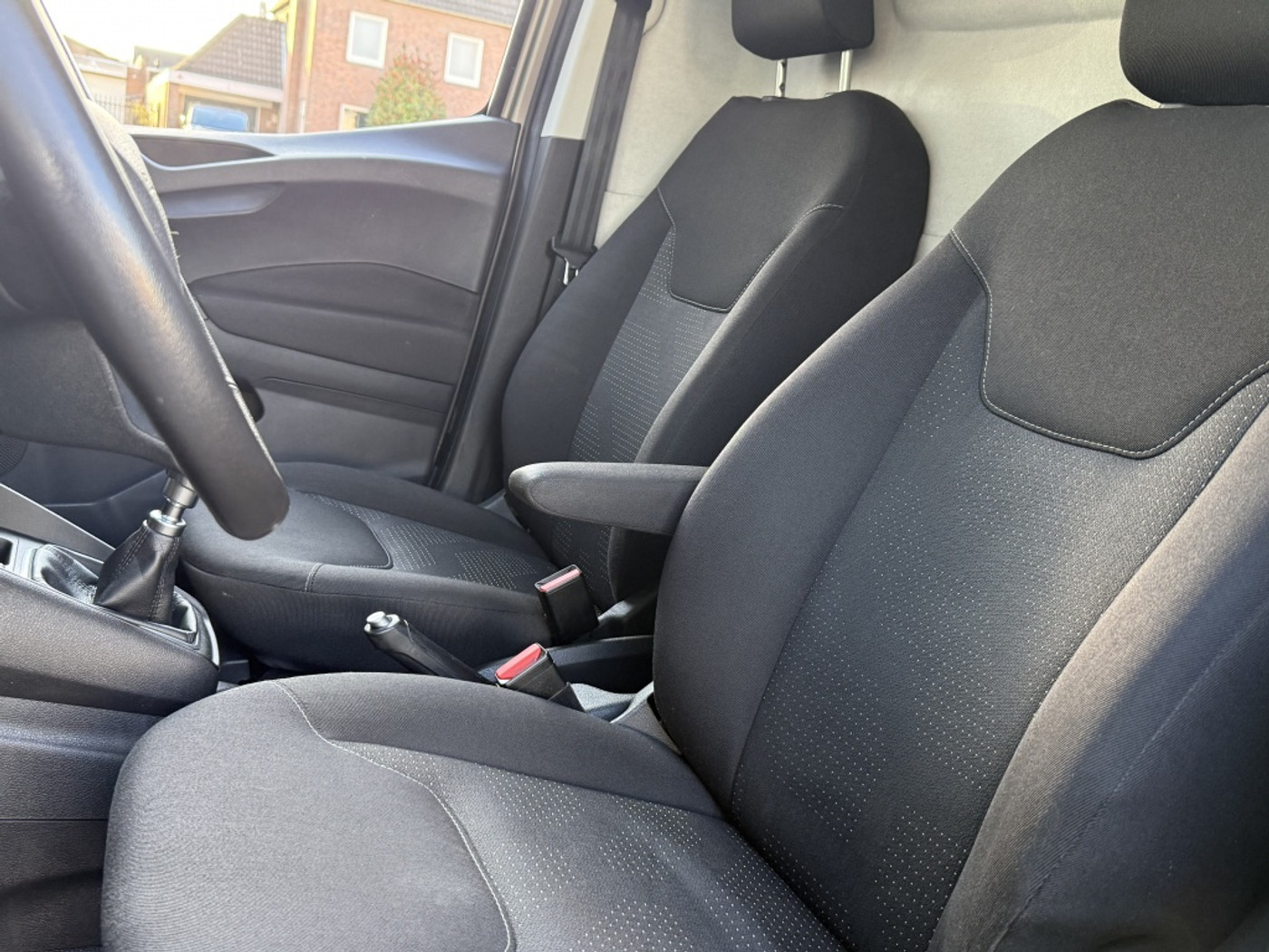 Foto van Ford Transit Courier