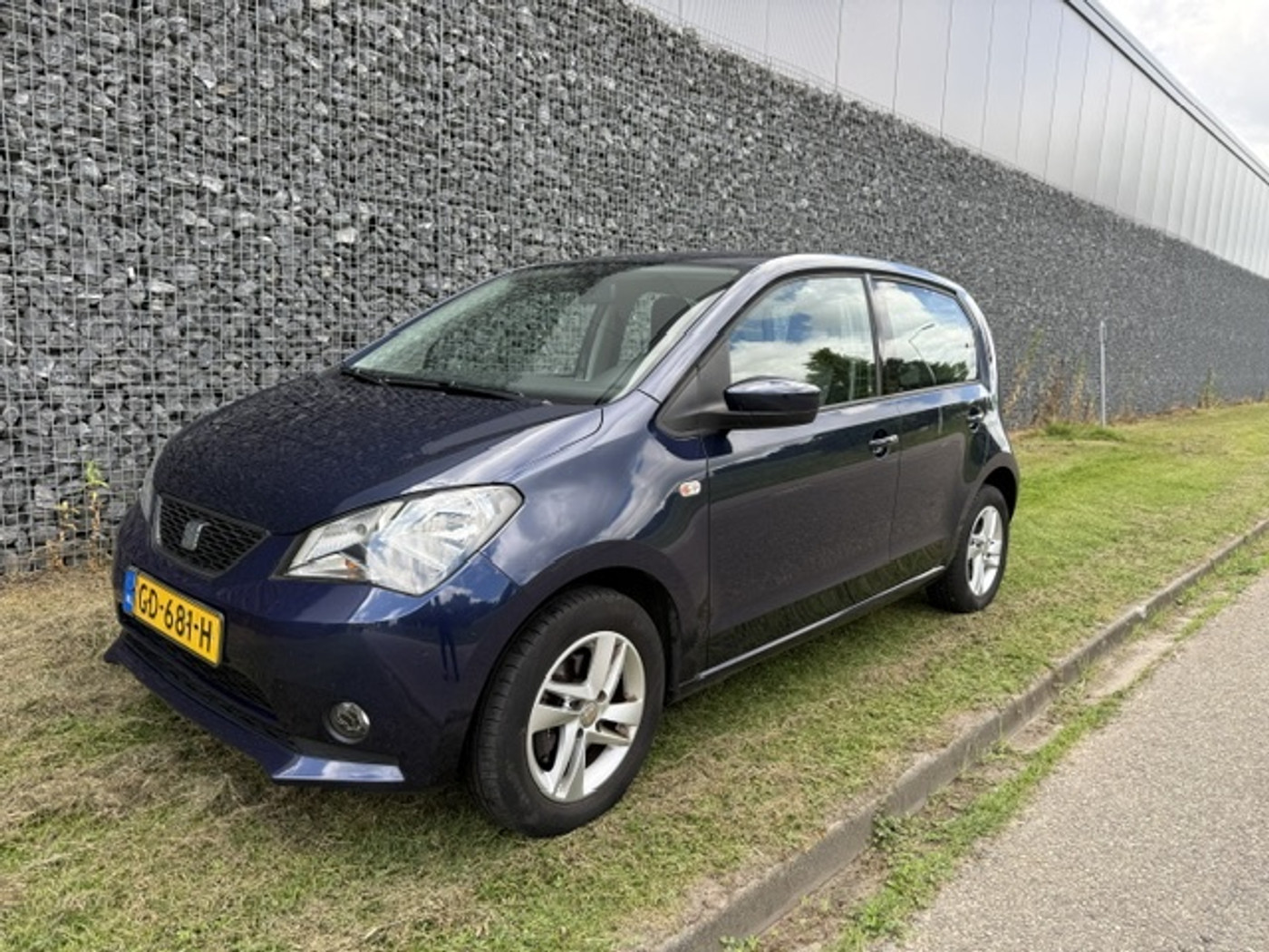 Seat Mii 1.0 Reference 5Drs | Airco 2013 - voorkant