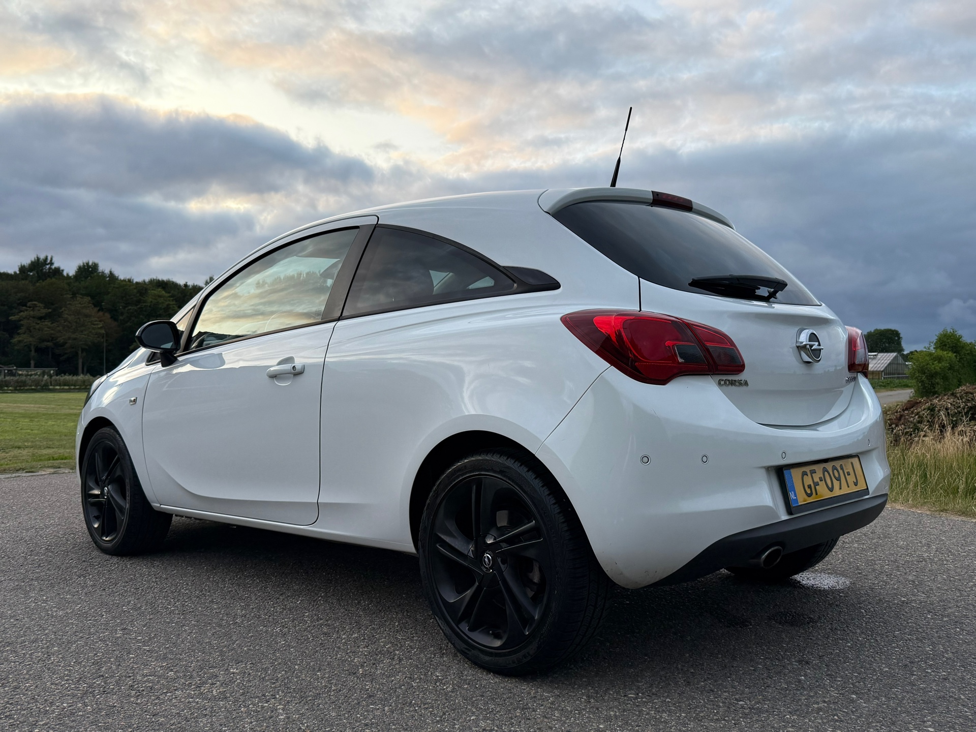 Foto van Opel Corsa-e