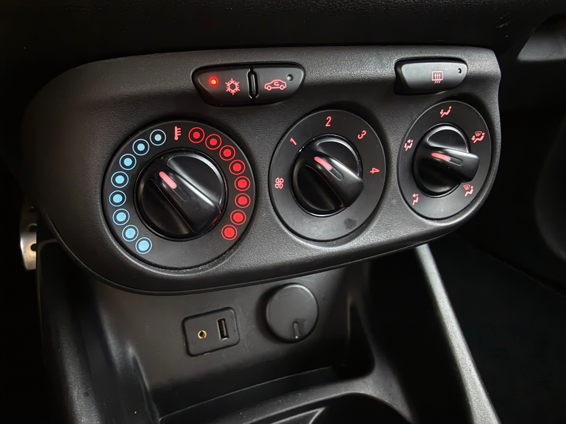 Foto van Opel Corsa-e