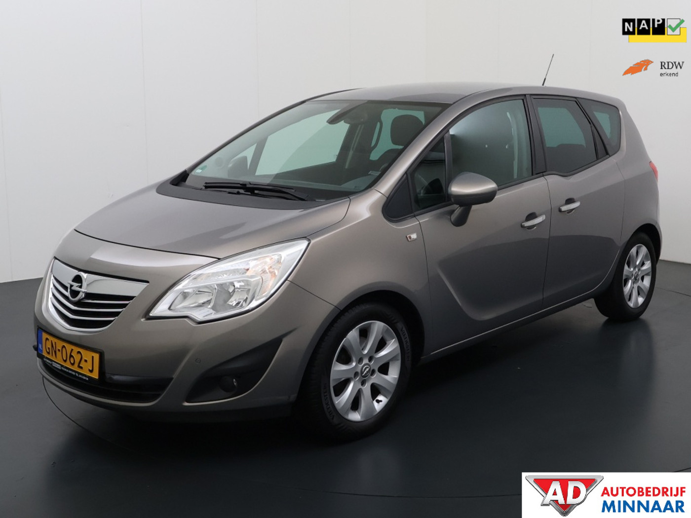 Opel Meriva 1.4 Turbo Design Ed. | cruise control | Onderhoudsboekjes | LMV 2013 - voorkant