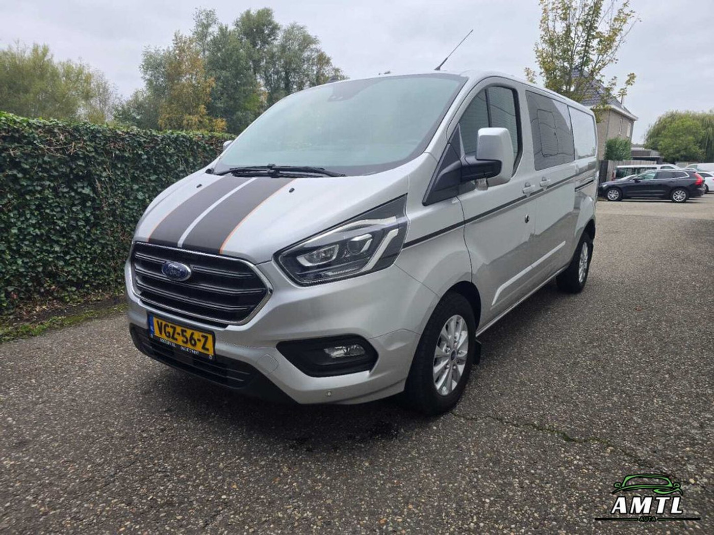 Ford Transit Custom - 300 2.0 TDCI L2H1 Limited DC 2020 - voorkant