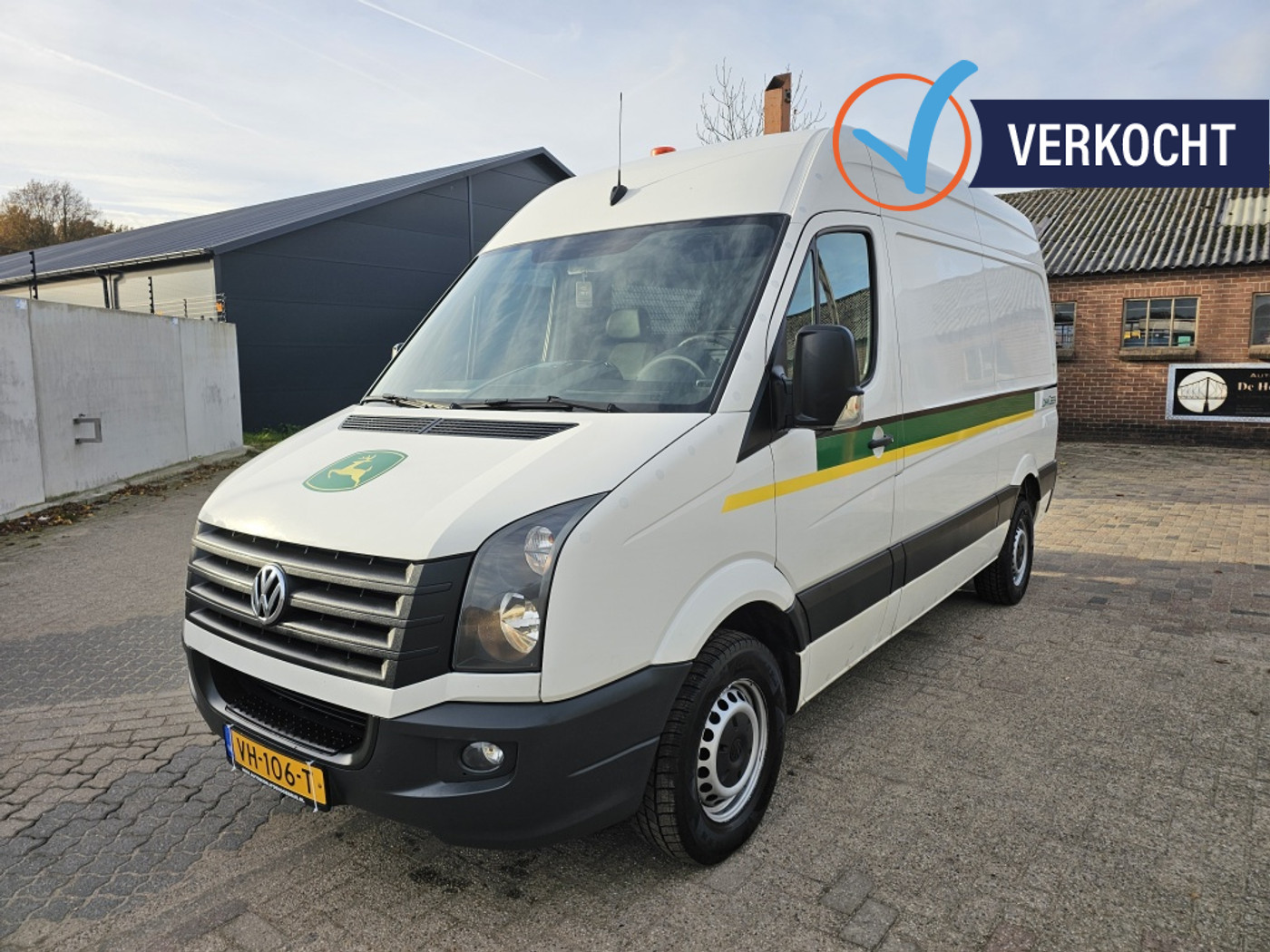 Volkswagen Crafter 46 2.0 TDI L2H1 2014 - voorkant