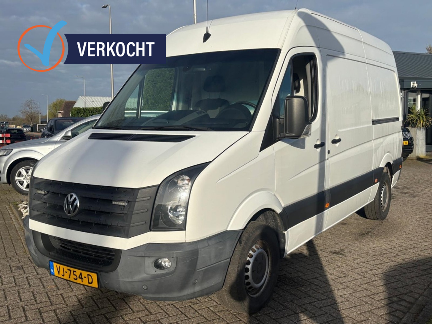 Volkswagen Crafter 46 2.0 TDI L2H2 2014 - voorkant