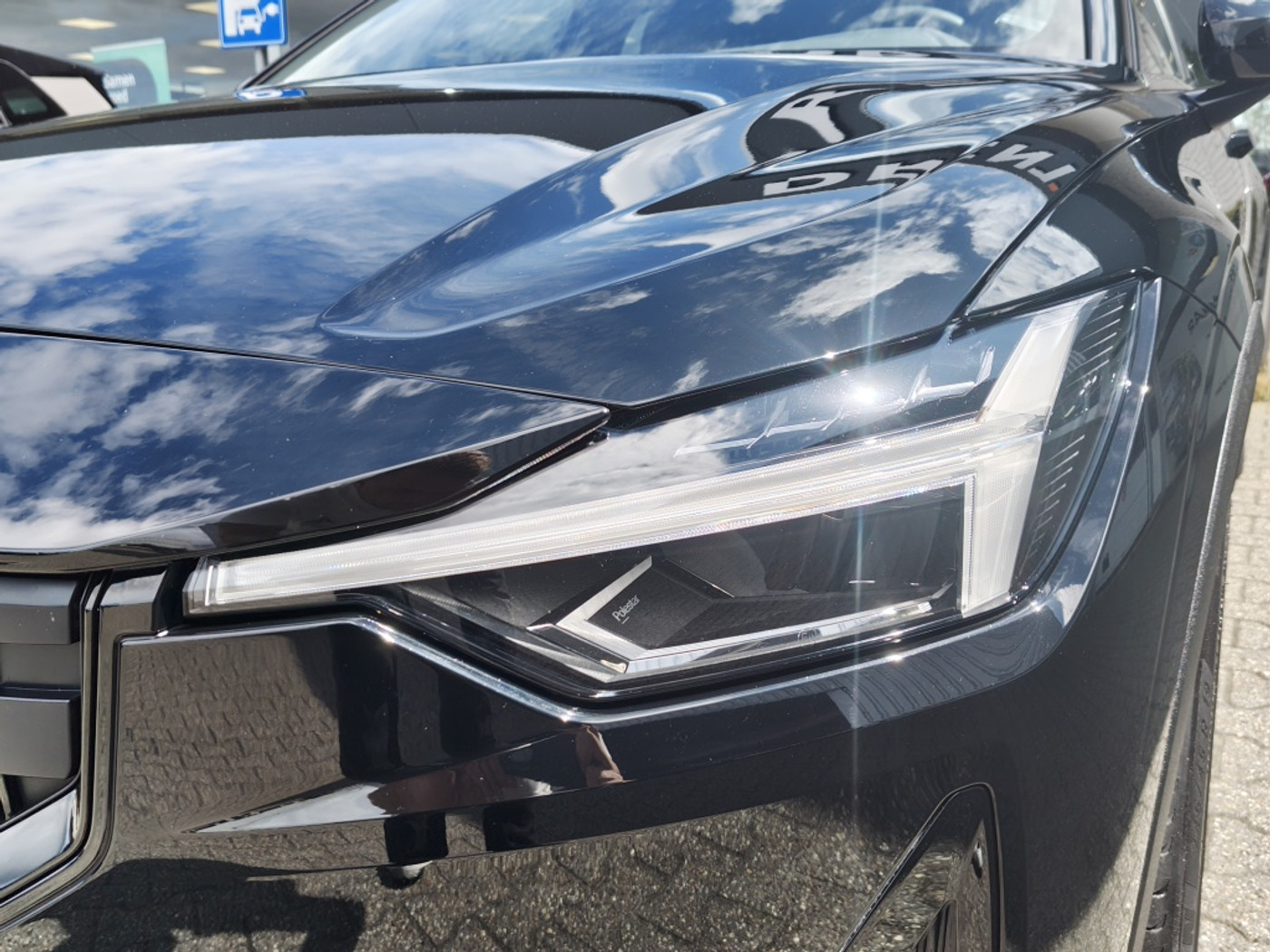 Foto van Polestar Polestar 2