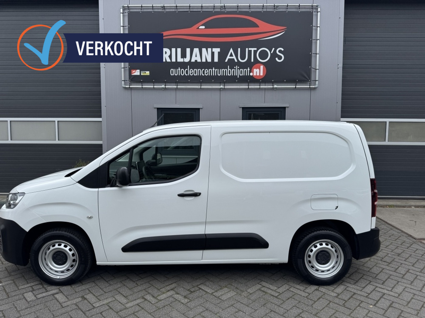 Citroen Berlingo 1.5 BlueHDI Club 2021 - voorkant