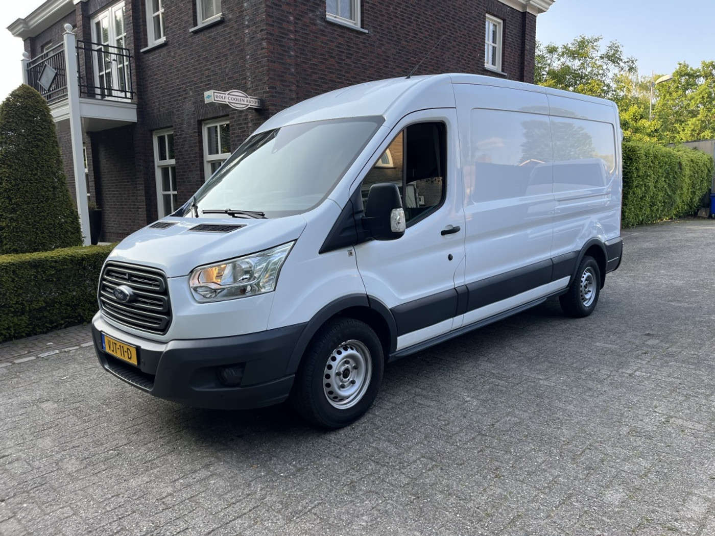 Ford Transit 310 2.0 TDCI L3H3 Tr 2017 - voorkant