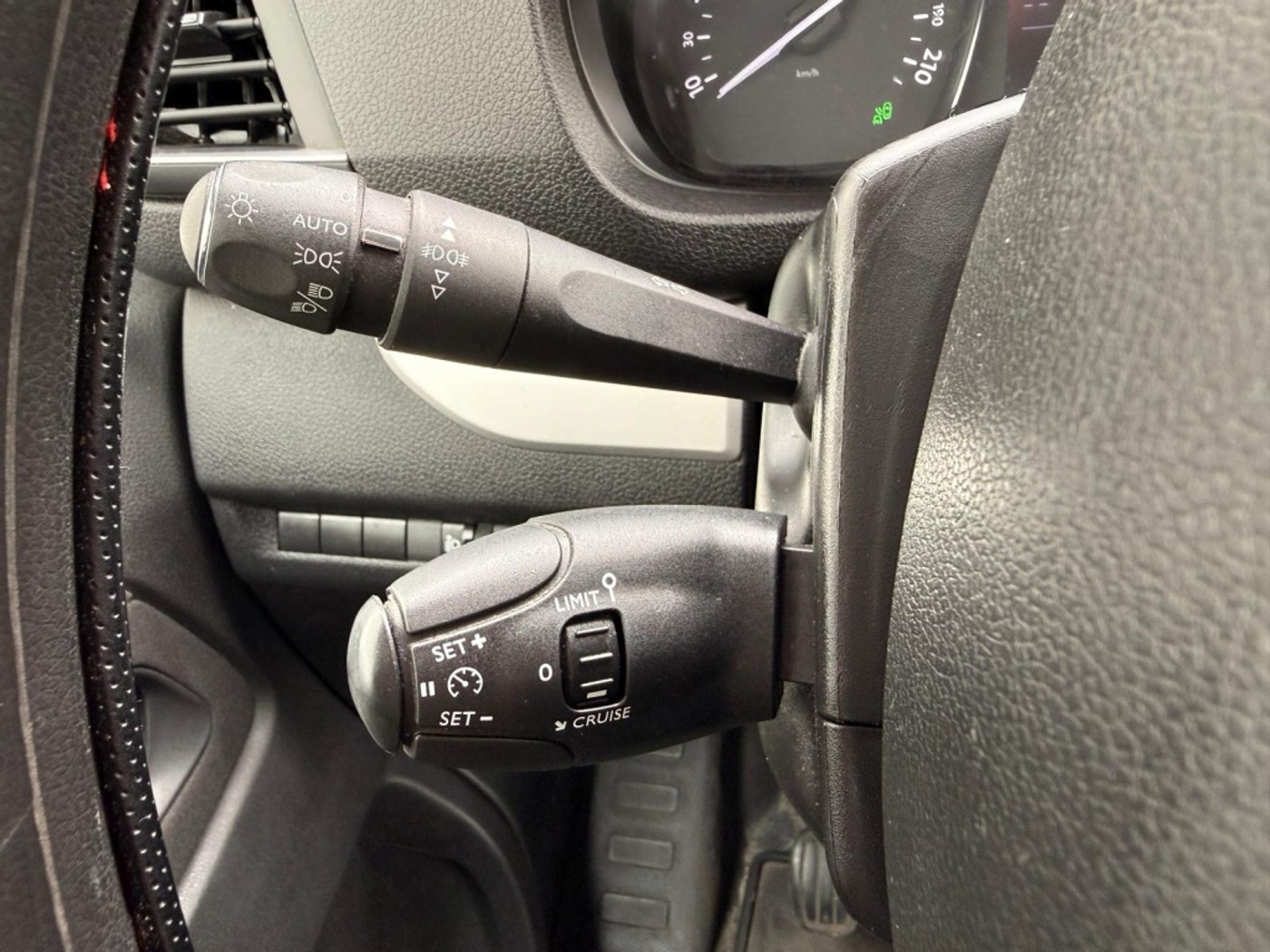 Foto van Opel Vivaro