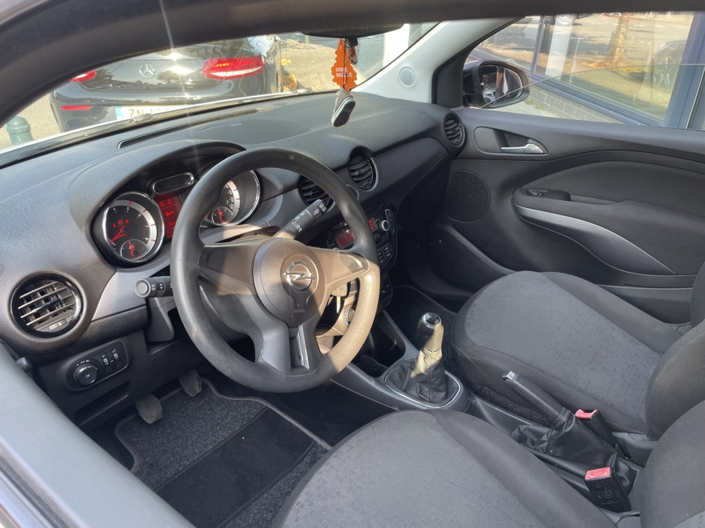 Foto van Opel Adam