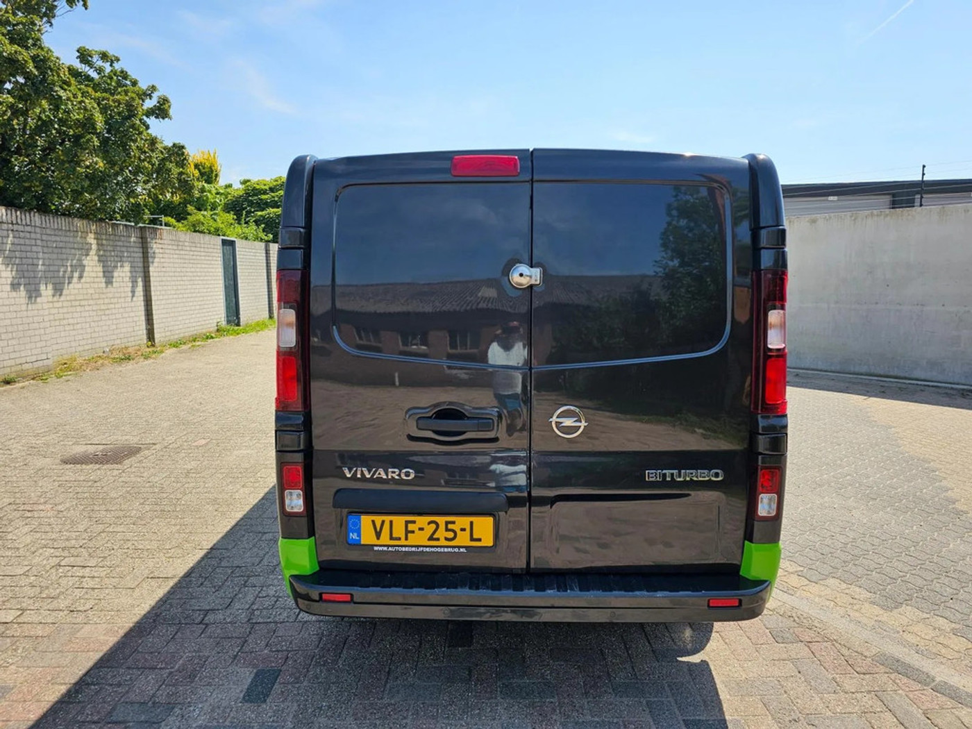 Foto van Opel Vivaro-b