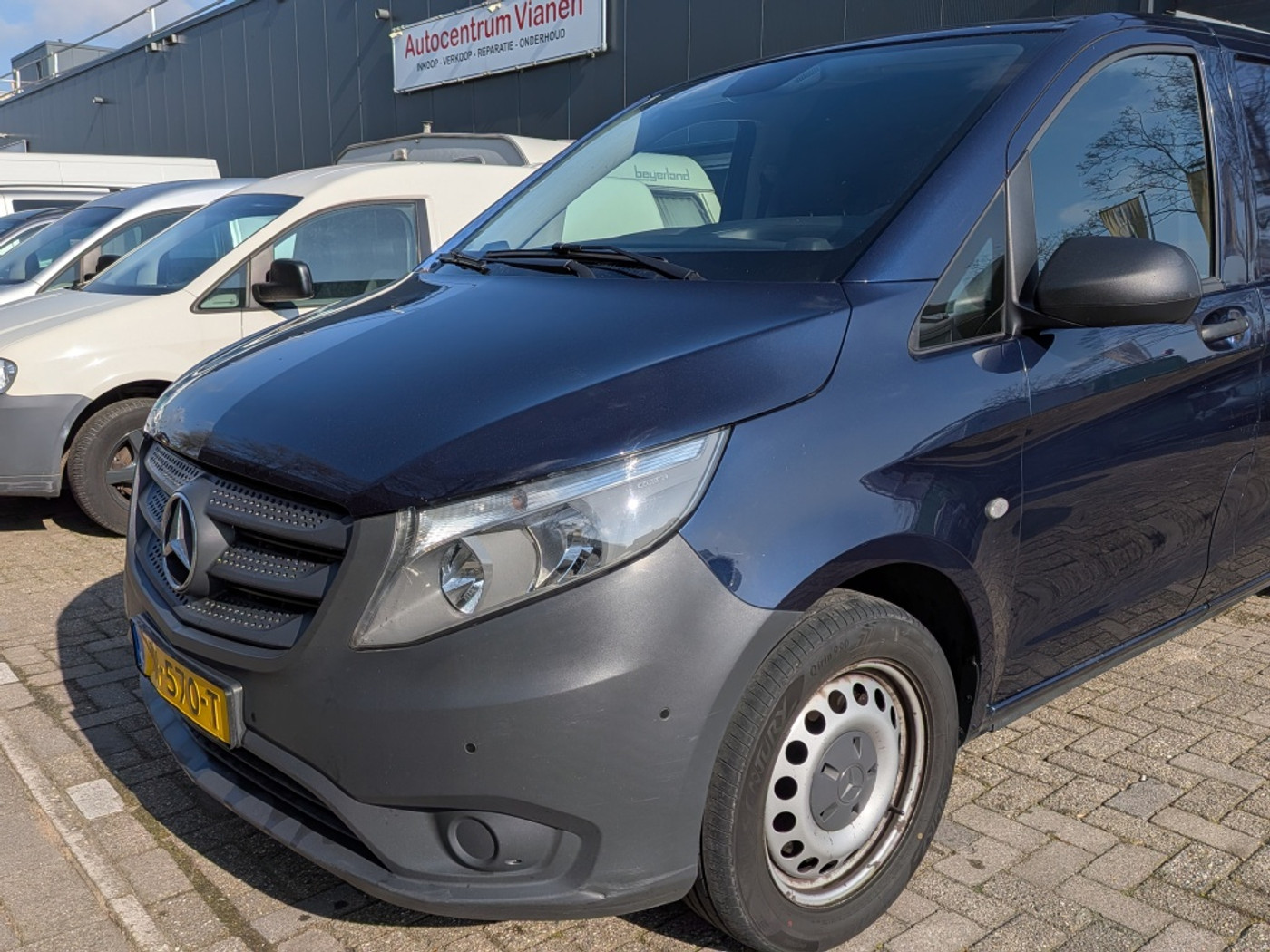 Foto van Mercedes-Benz Vito