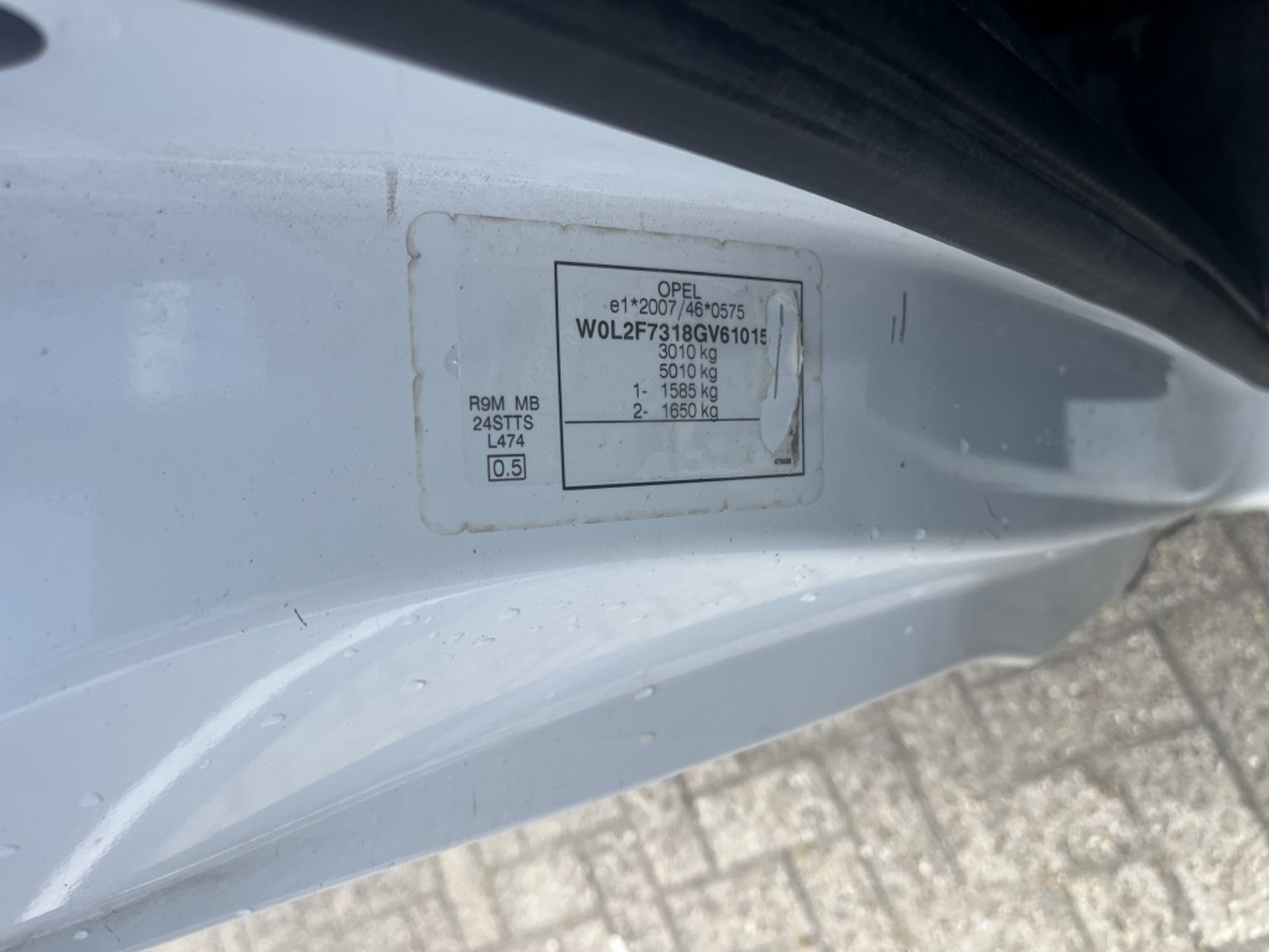 Foto van Opel Vivaro-b