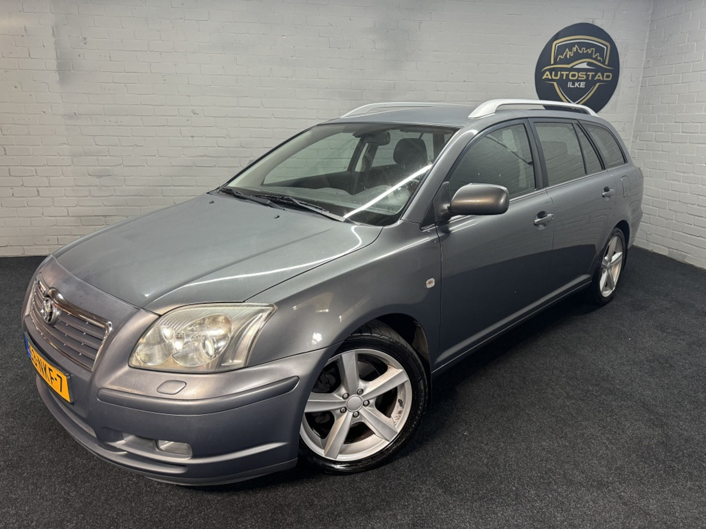 Foto van Toyota Toyota Avensis
