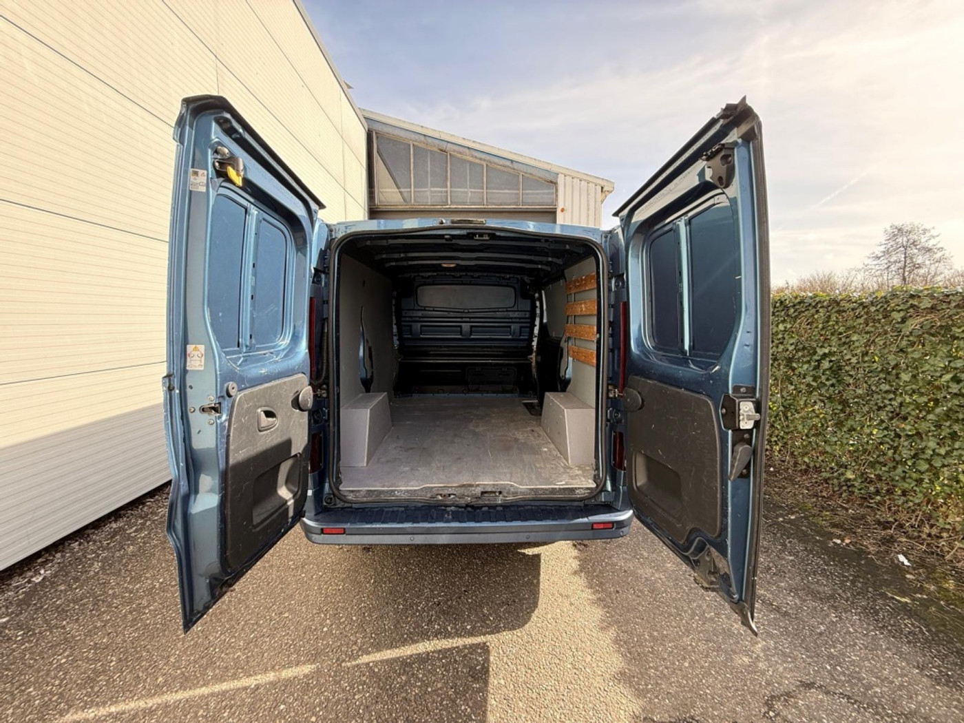 Foto van Opel Vivaro-b
