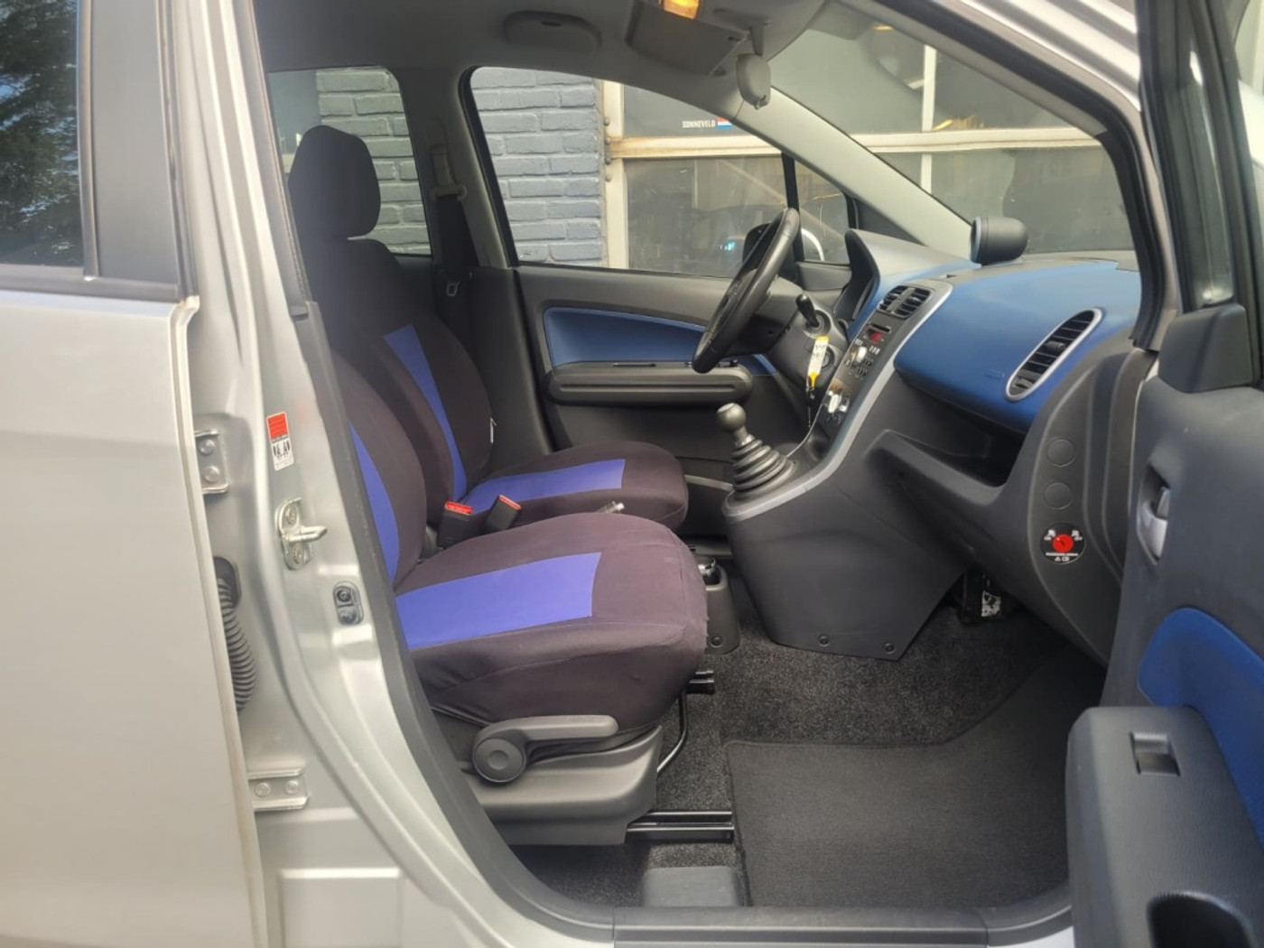 Foto van Opel Agila