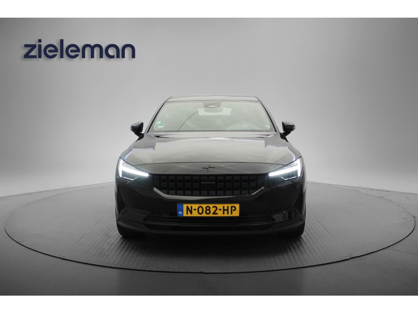 Foto van Polestar 2