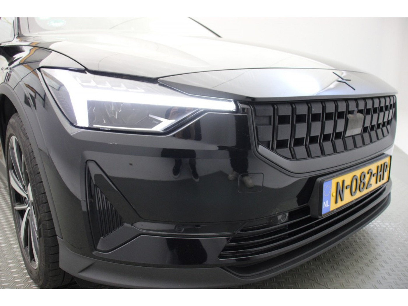 Foto van Polestar 2