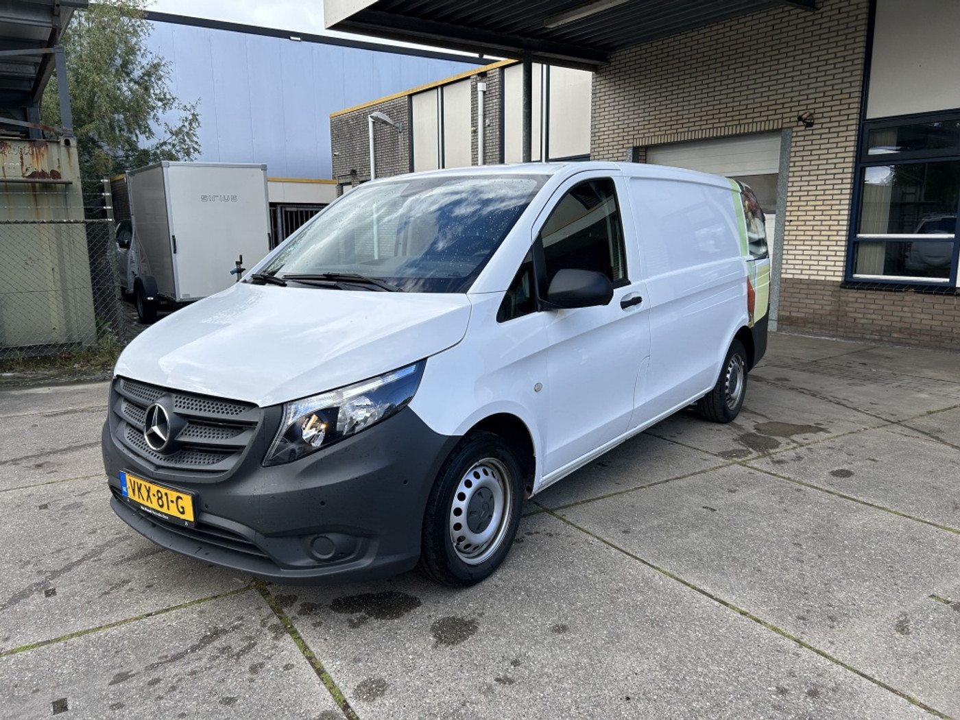 Mercedes-Benz Vito 114 CDI LANG KOELWAGEN FRIGO 2021 - voorkant