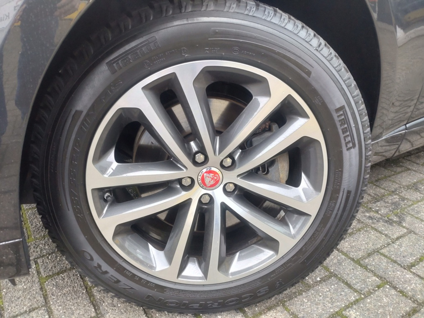 Foto van Jaguar Jaguar F-pace