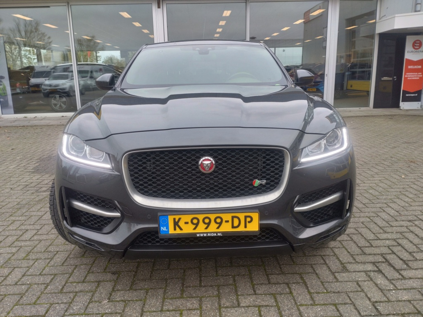Foto van Jaguar Jaguar F-pace
