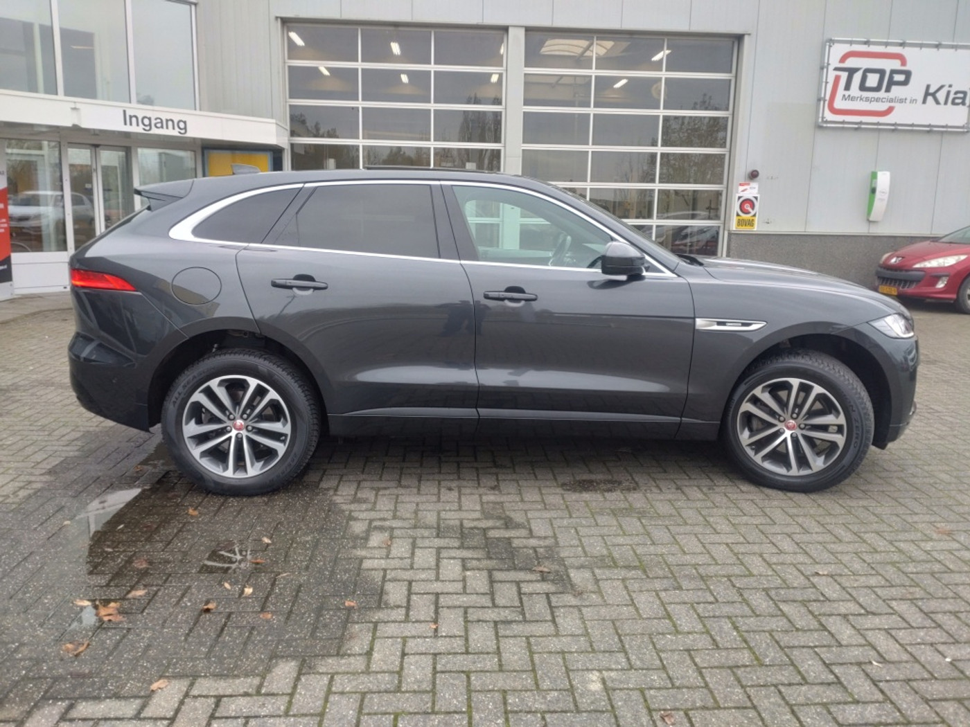 Foto van Jaguar Jaguar F-pace