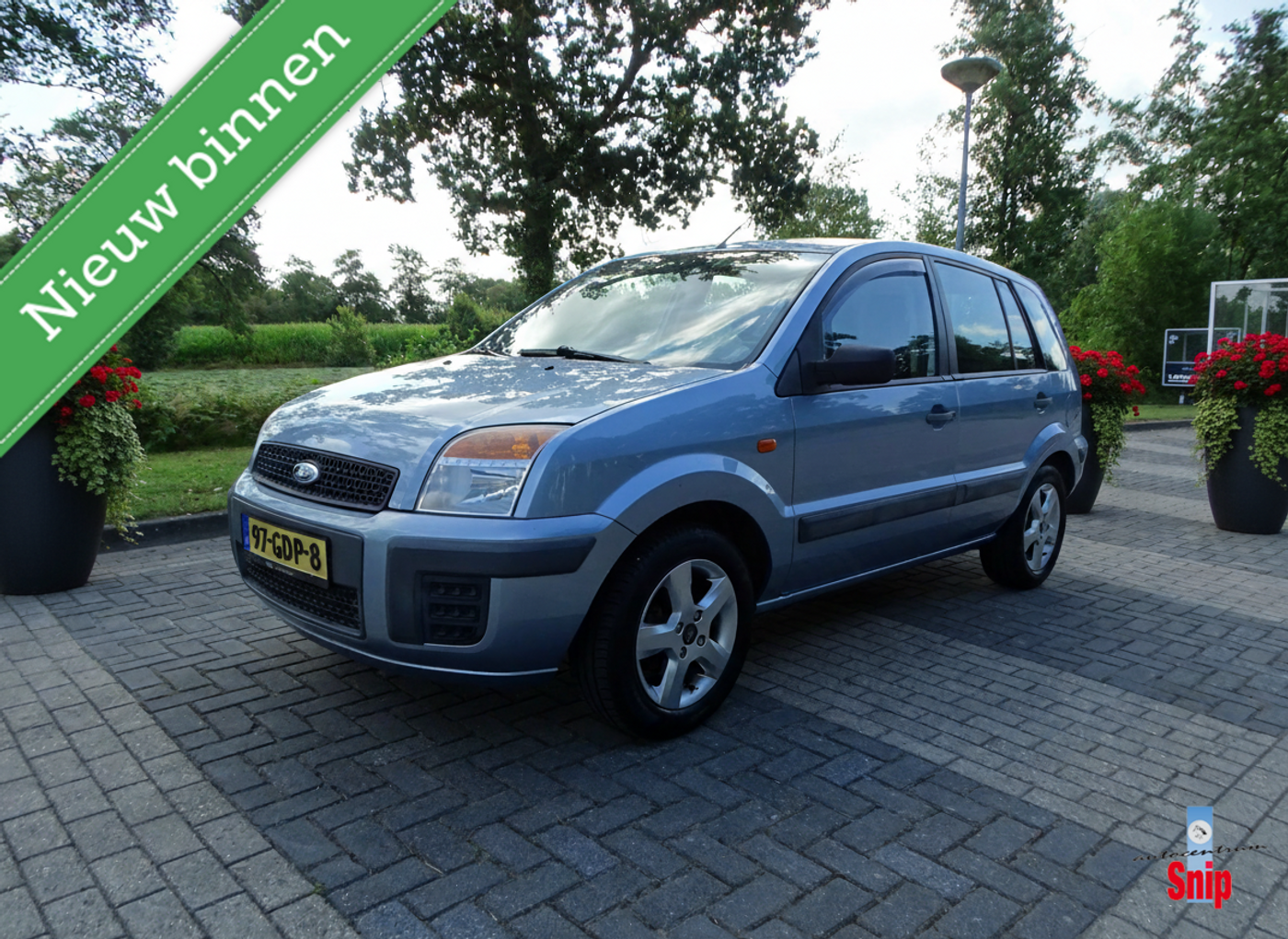 Ford Fiesta 1.25 Ghia Nieuwe APK! 2009 - voorkant