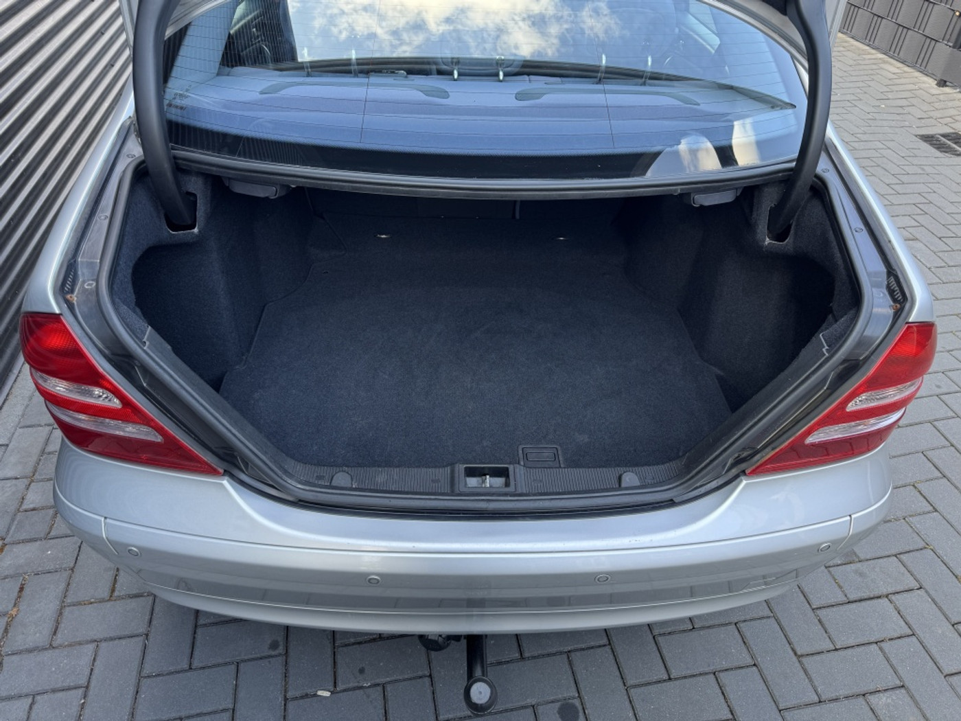 Foto van Mercedes-Benz C 180 Kompressor