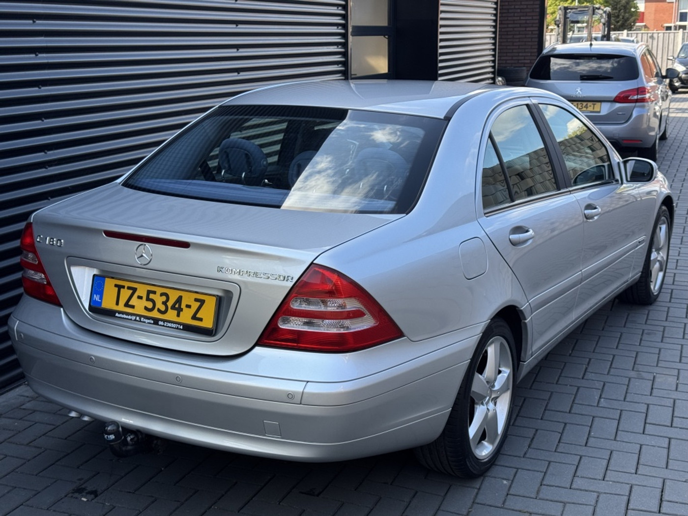 Foto van Mercedes-Benz C 180 Kompressor