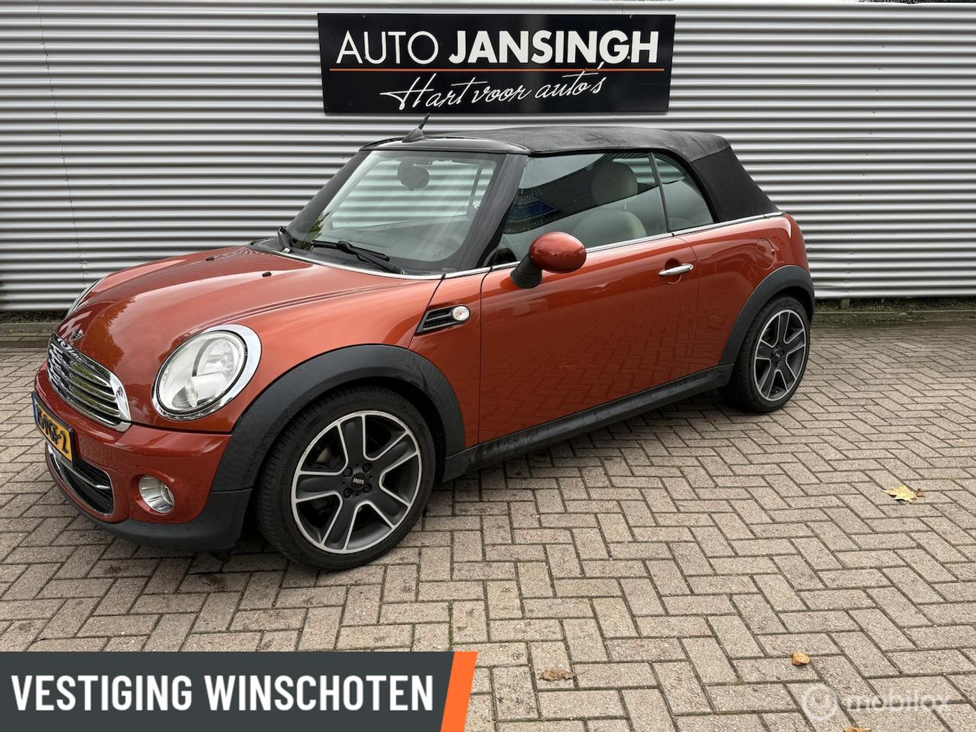 Mini Cooper Cabrio 1.6 Cooper Chili Automaat | Stoelverwarming | Leer | Harman/Kardon | LM Velgen | PDC Achte 2011 - voorkant