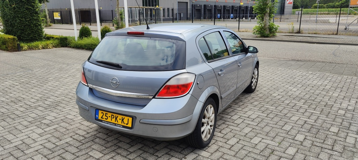 Foto van Opel Astra