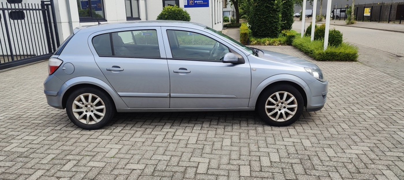 Foto van Opel Astra