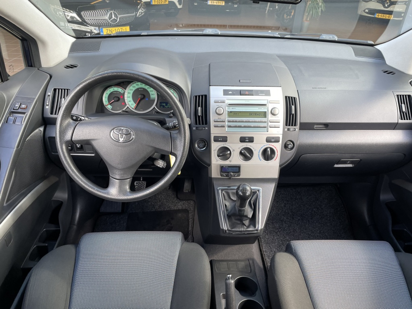 Foto van Toyota Toyota Corolla Verso