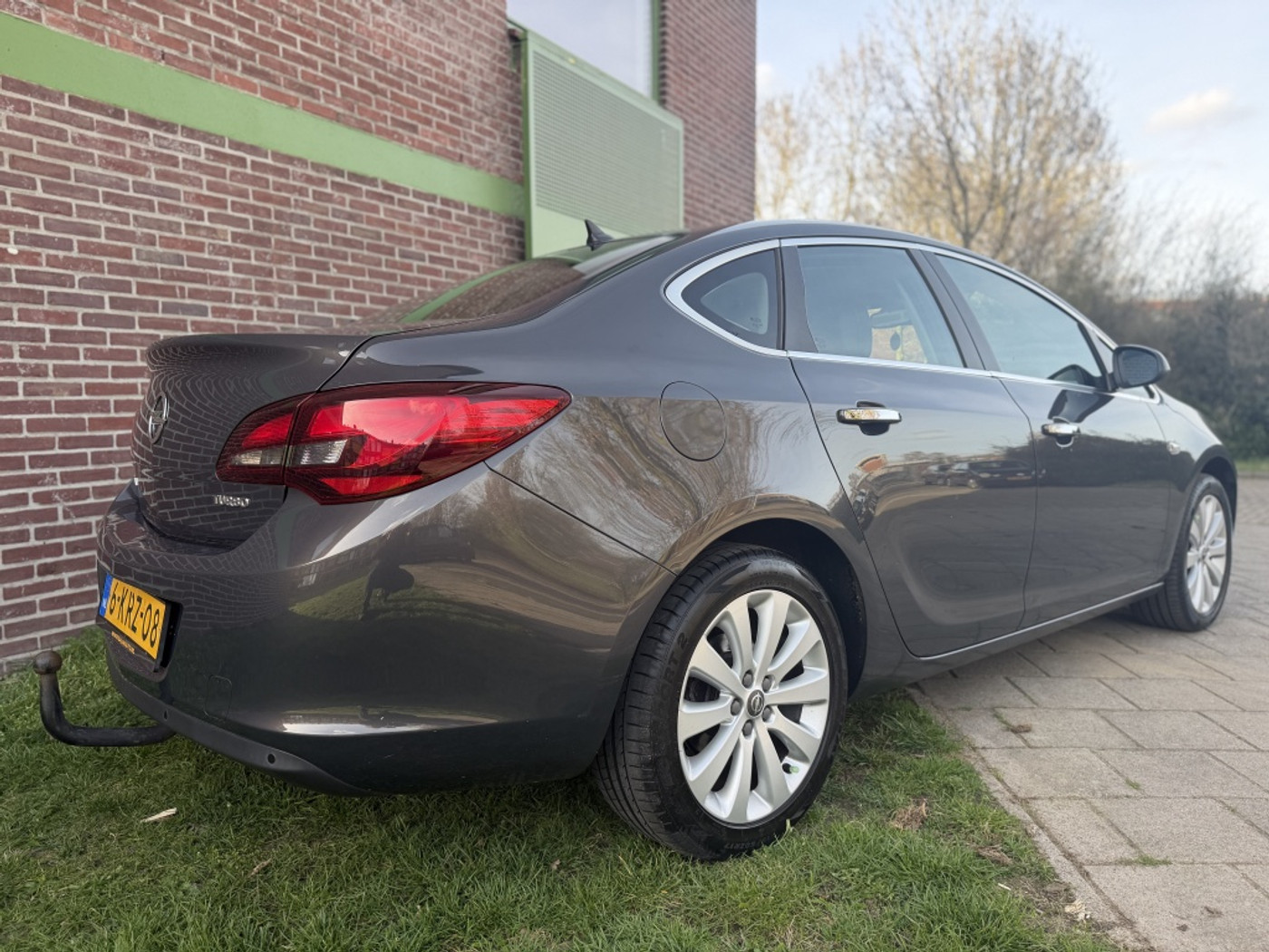 Foto van Opel Astra Notchback