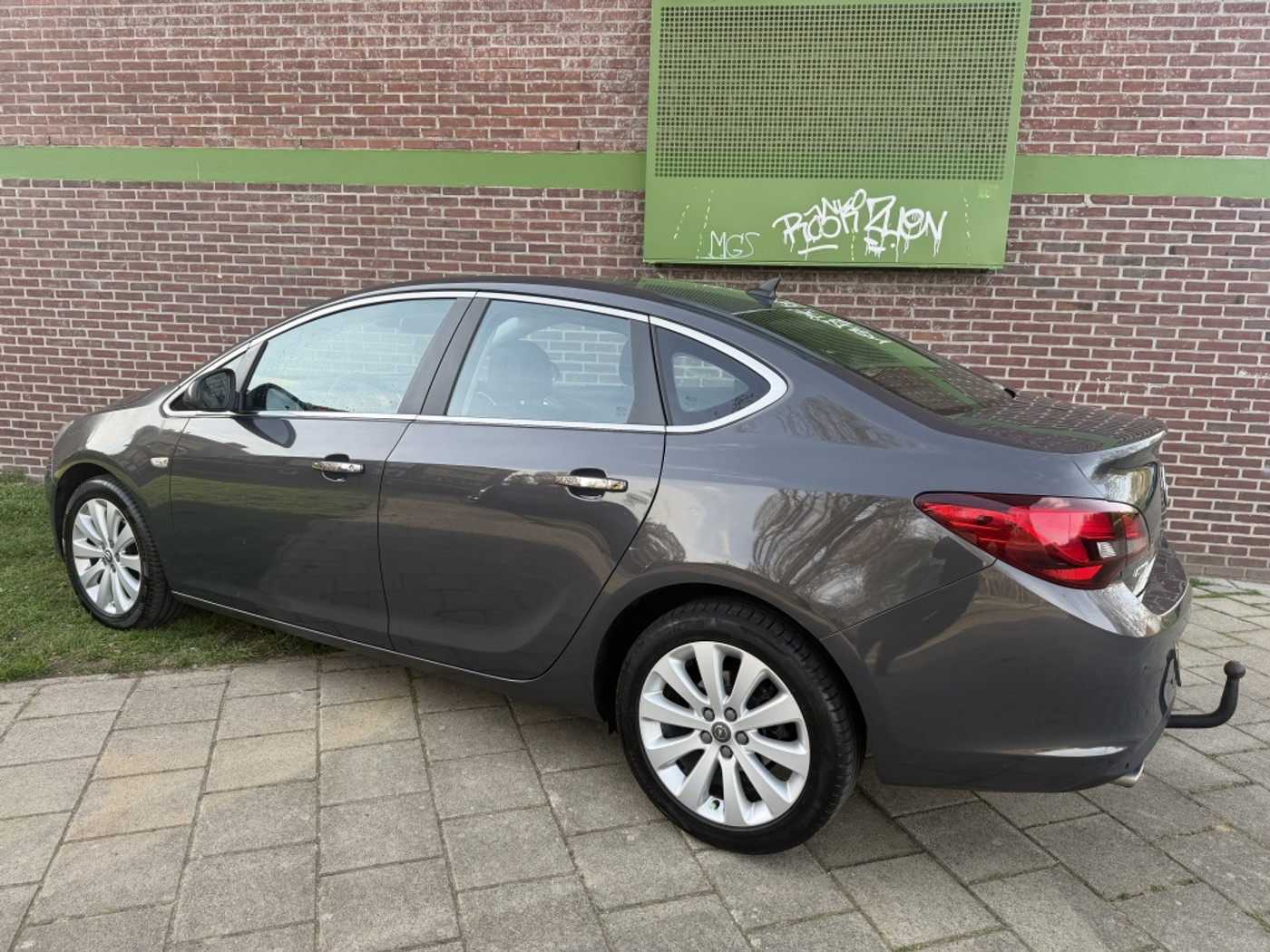 Foto van Opel Astra Notchback