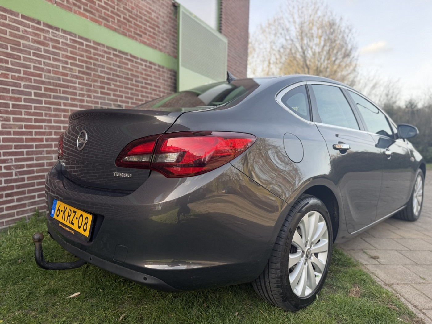 Foto van Opel Astra Notchback