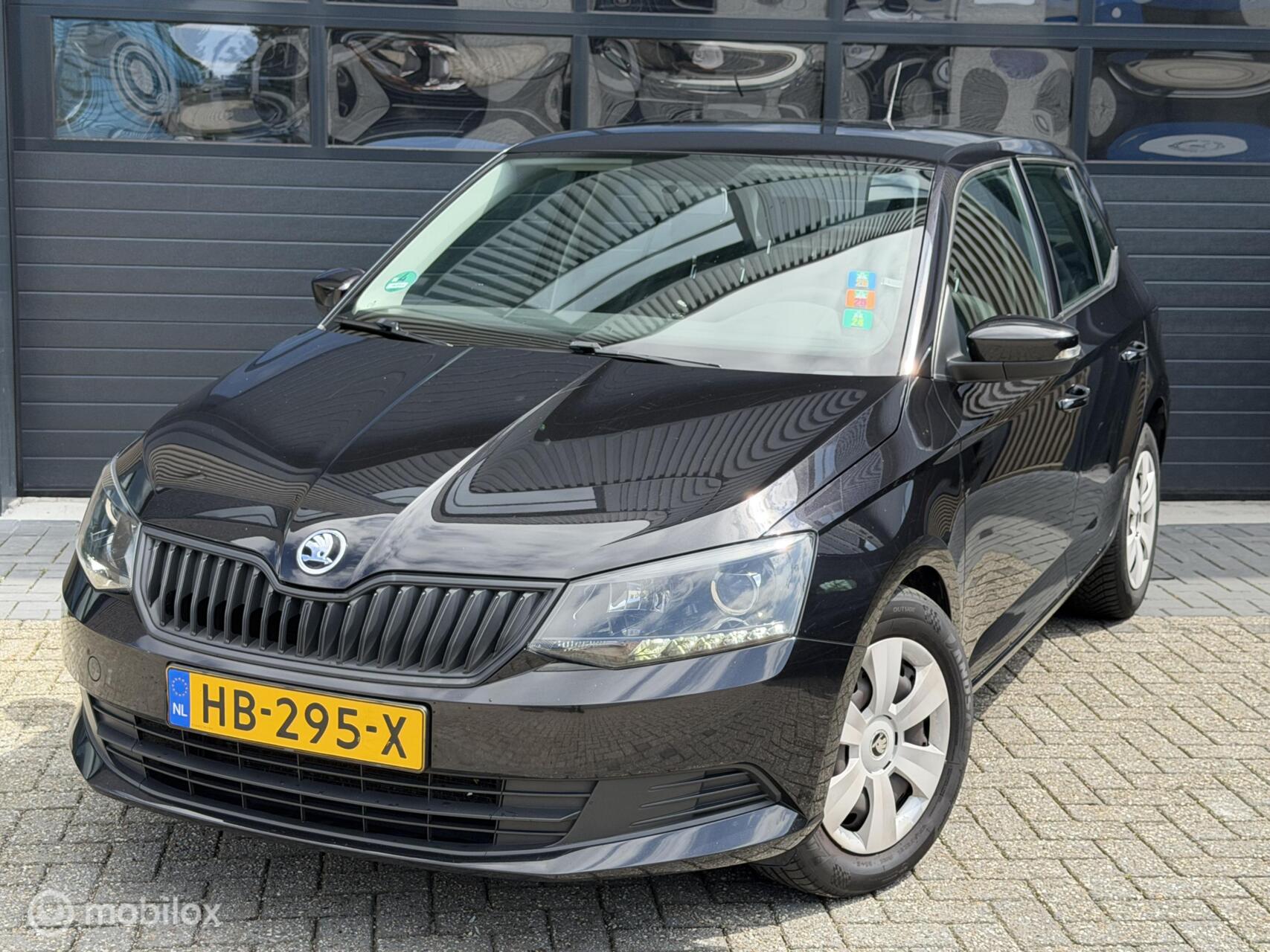 Skoda Fabia 1.0 Sprint | AC | Scherm | Goed OH | NAP 2016 - voorkant