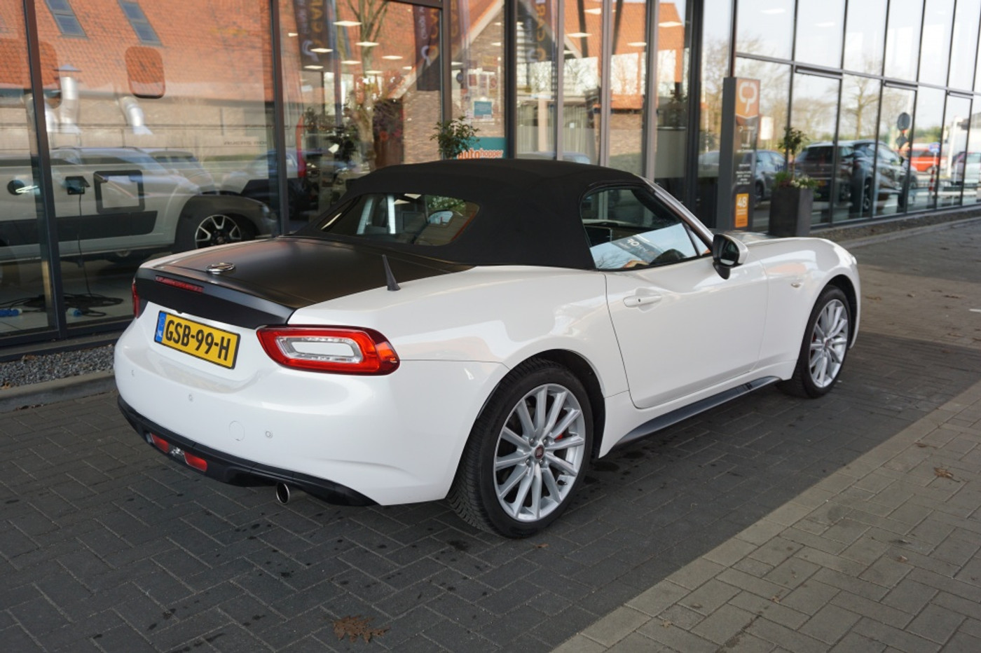 Foto van Fiat Fiat 124 Spider