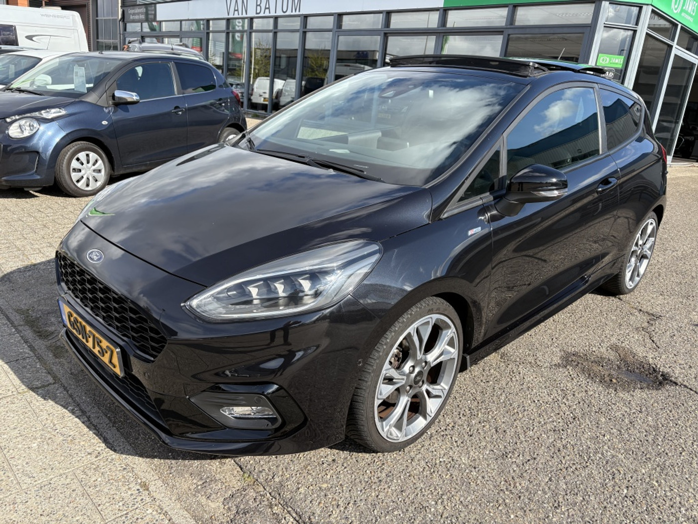 Ford Fiesta 1.0 EcoBoost Hybrid ST-Line X panodak 2021 - voorkant
