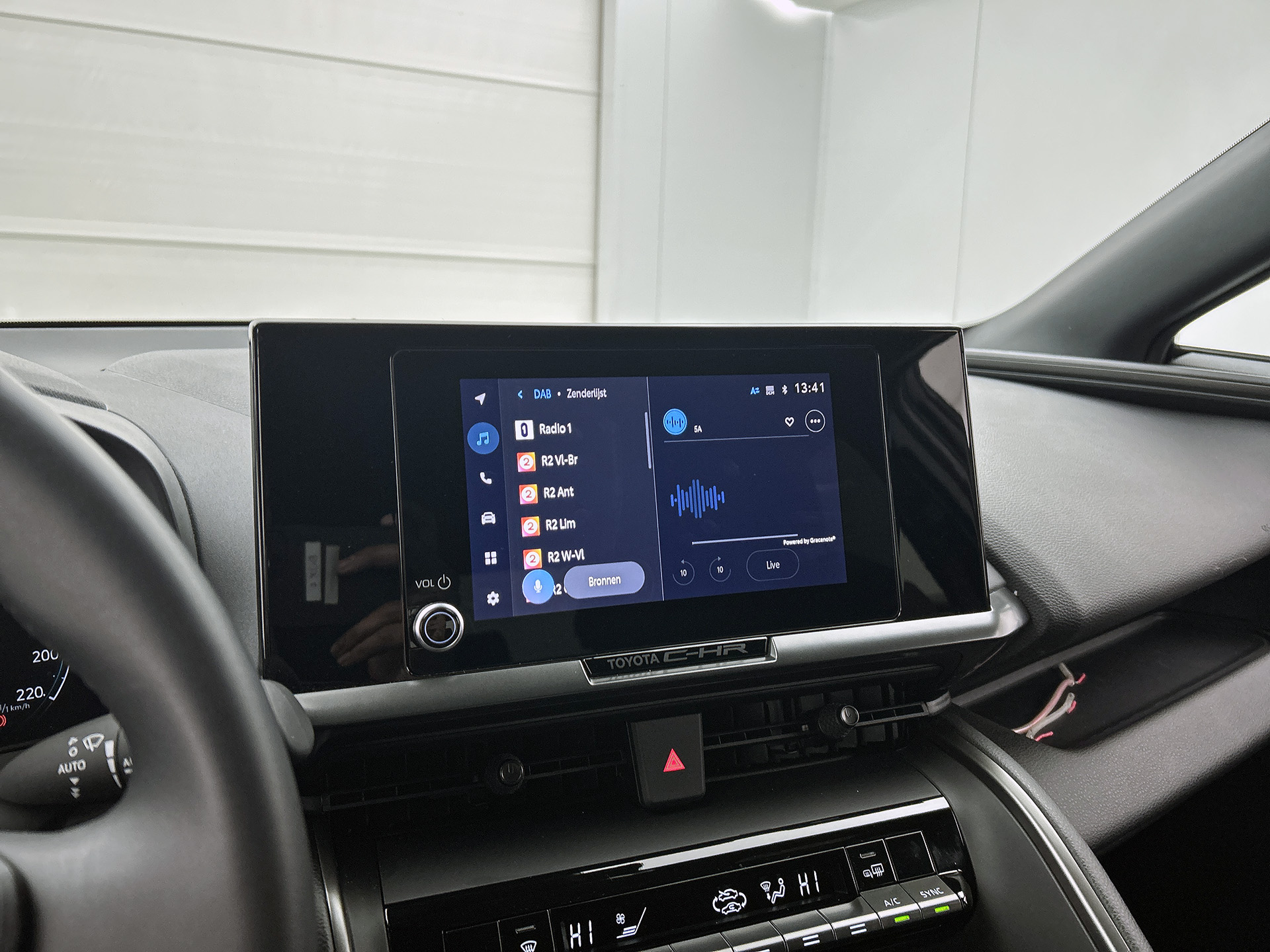 Foto van Toyota C-hr