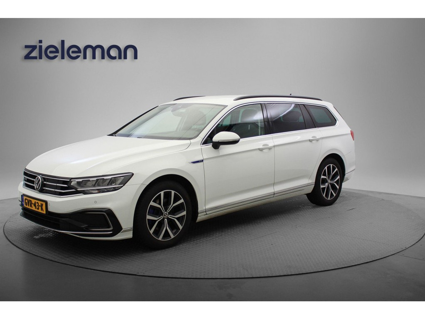 Foto van Volkswagen Passat