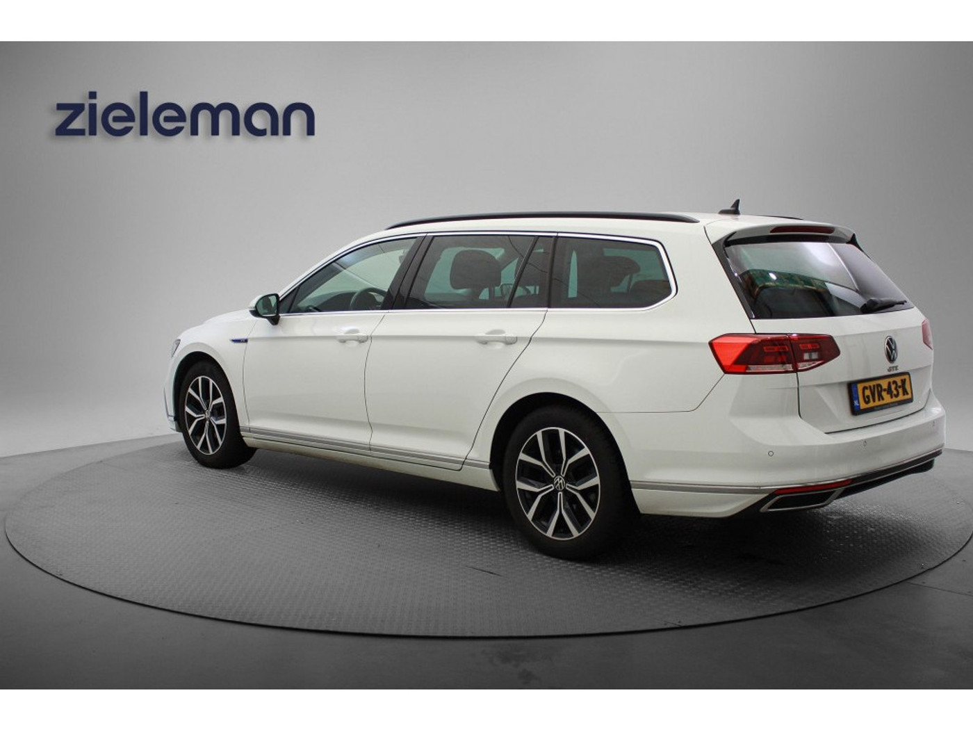 Foto van Volkswagen Passat