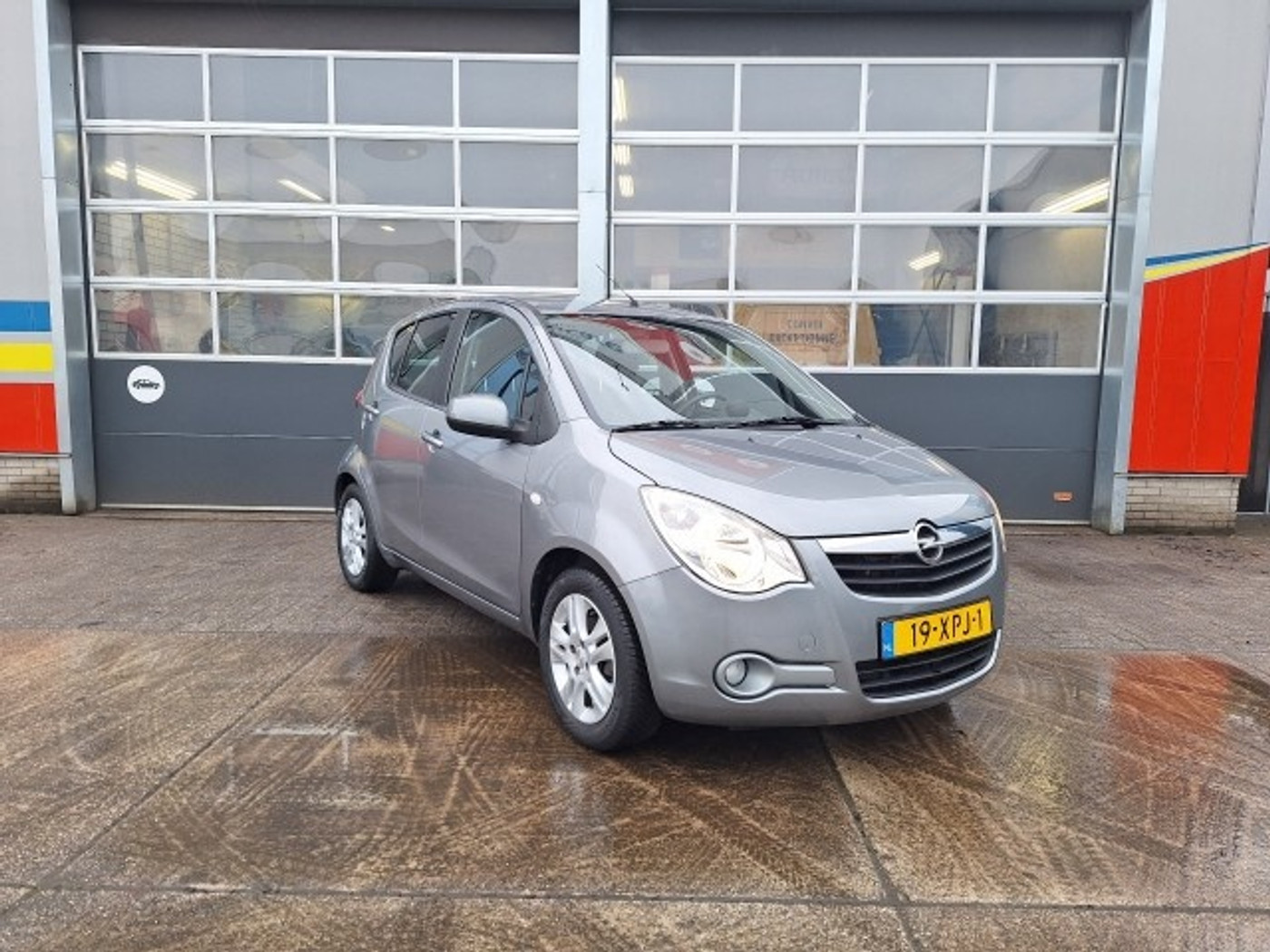 Foto van Opel Agila