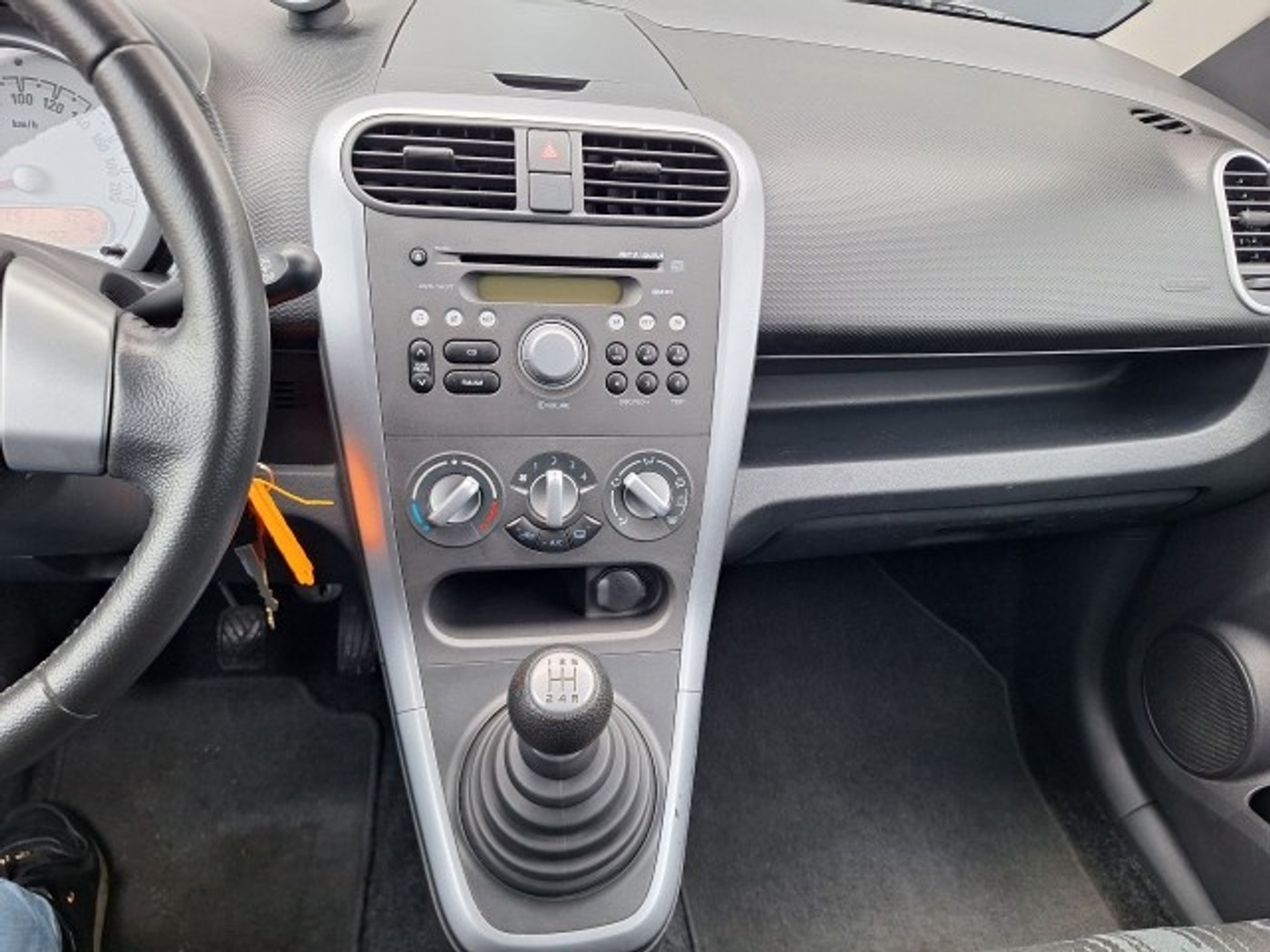Foto van Opel Agila