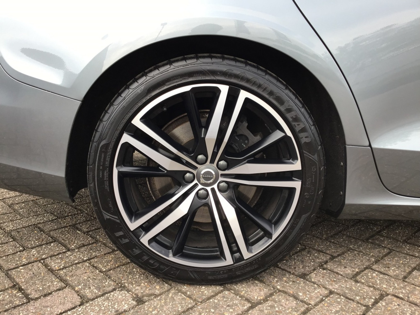 Foto van Volvo V60 T8 Twin Engine