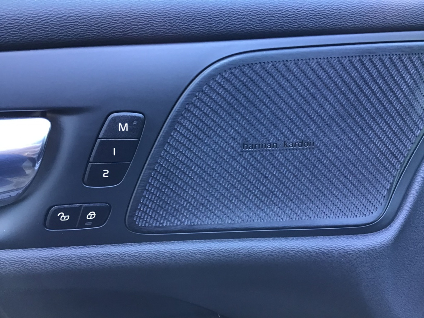 Foto van Volvo V60 T8 Twin Engine