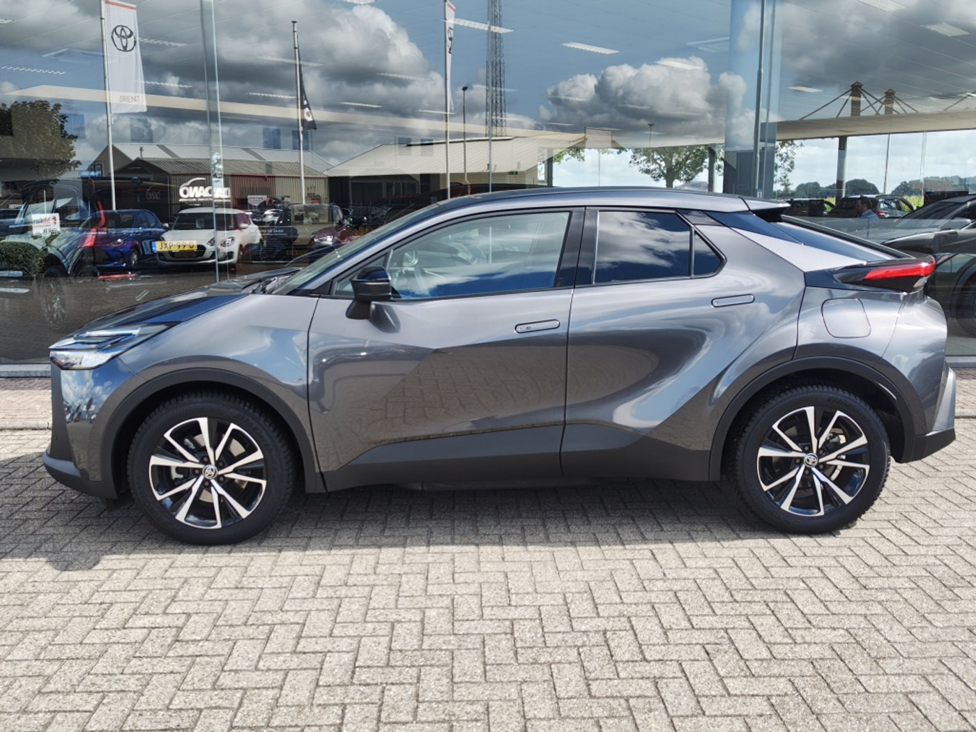 Foto van Toyota Toyota C-hr