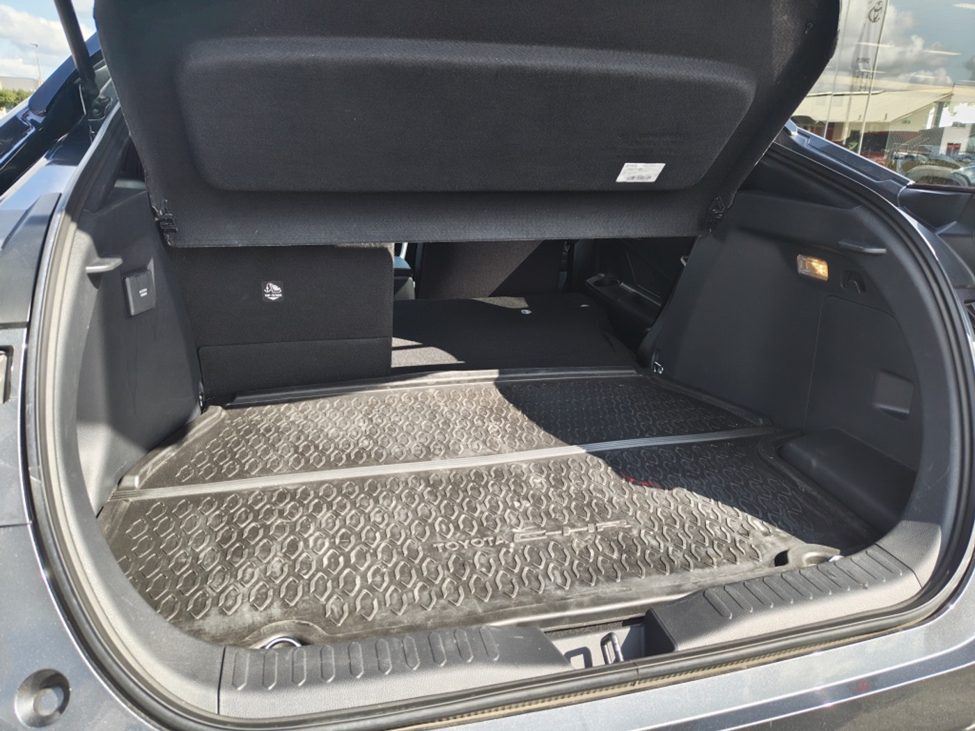 Foto van Toyota Toyota C-hr