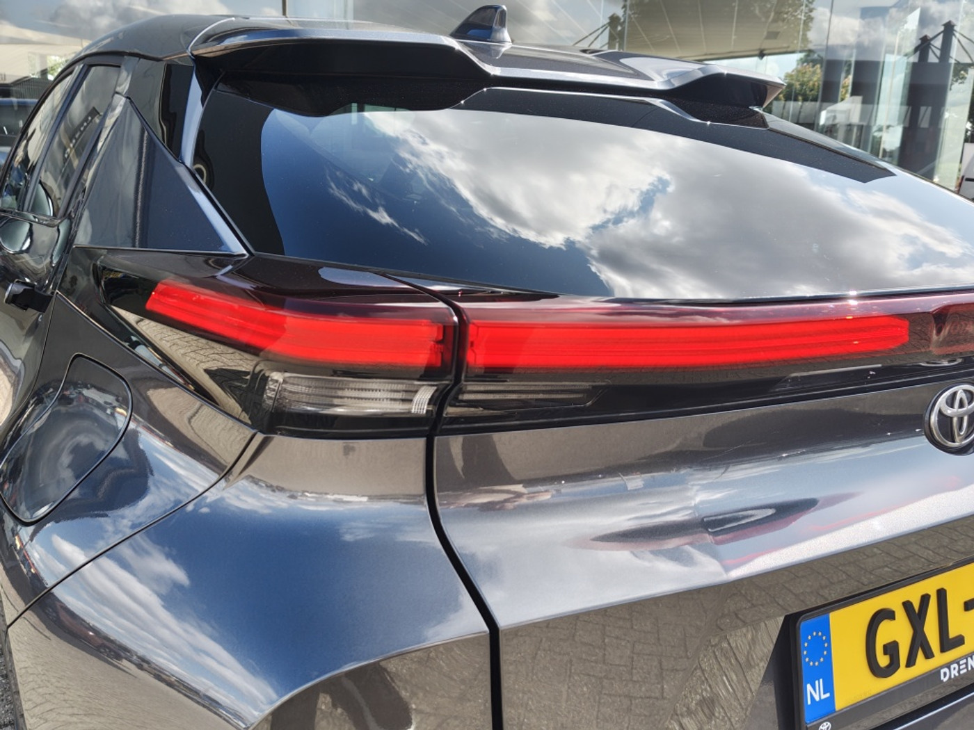 Foto van Toyota Toyota C-hr