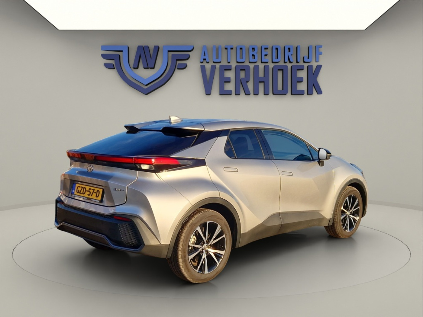 Foto van Toyota Toyota C-hr