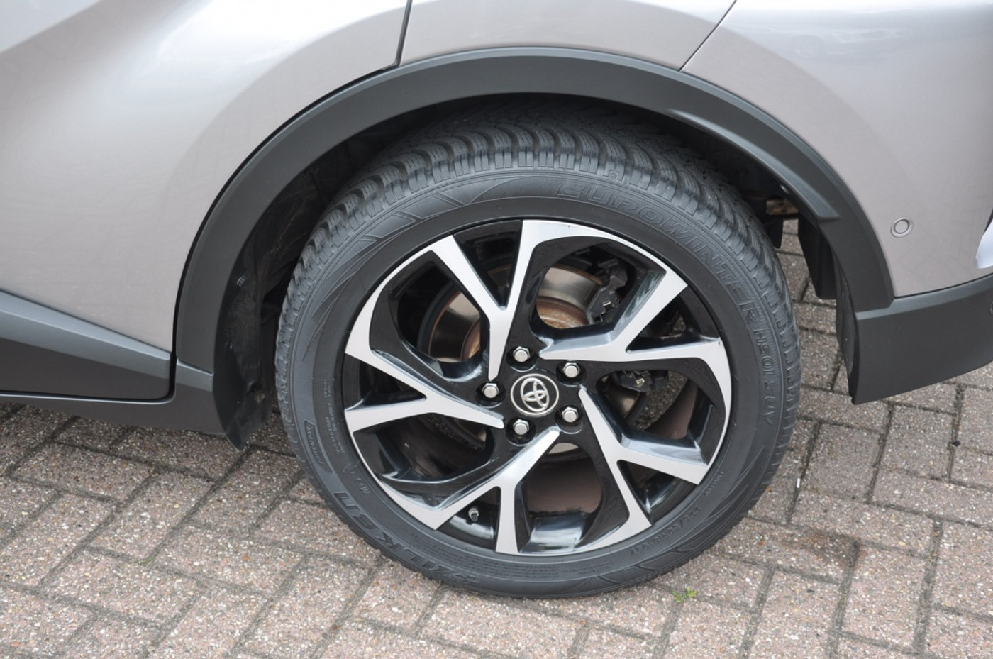 Foto van Toyota Toyota C-hr